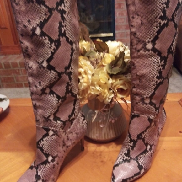 Tall cream, black and mauve boot with snake print. - Picture 3 of 7